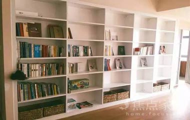 書柜到底要不要裝門呢?哪種比較好?