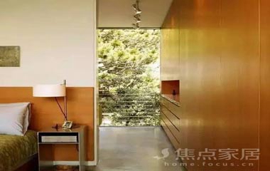 衣柜是用平開門還是推拉門?看完感覺我家裝錯了!