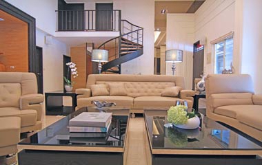 現代風格挑高大尺度