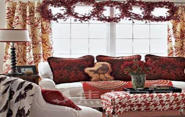 圣誕節(jié)將至 紅綠濃情客廳