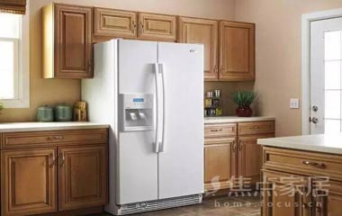 冰箱擺哪里合適，客廳？廚房？餐廳？看了鄰居家才知道搞錯(cuò)了！