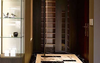 玄關的位置影響布局