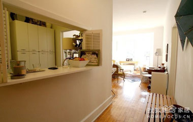 窮比廳堂，富看廚房