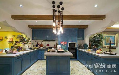 請您欣賞 混搭風格廚房的裝修設計