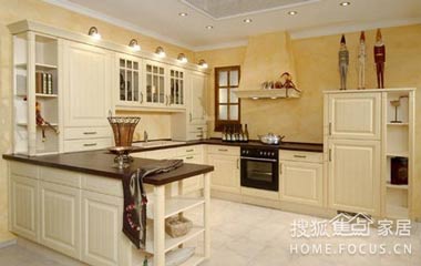U型廚房如何設(shè)計 U型廚房設(shè)計一定要規(guī)劃得宜