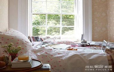 10款特色創(chuàng)意飄窗設計 打造另類窗臺臥室