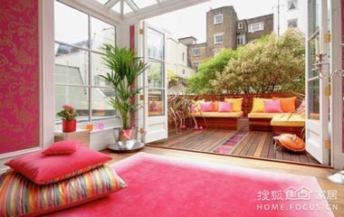 純美的粉紅色家居設(shè)計(jì)溫暖且充滿夢(mèng)幻感(組圖