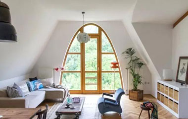 獨(dú)特的造型設(shè)計(jì),綠色中的復(fù)古美感