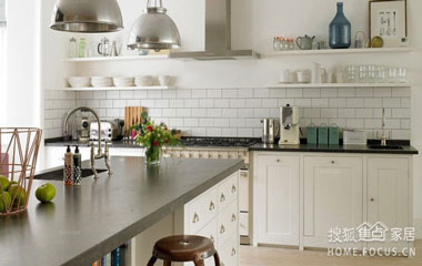 回歸自然和舒適 鄉村風格廚房的設計理念