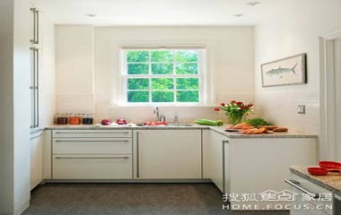 奏響家居廚房狂想曲 小廚房也能設(shè)計(jì)出大氣質(zhì)