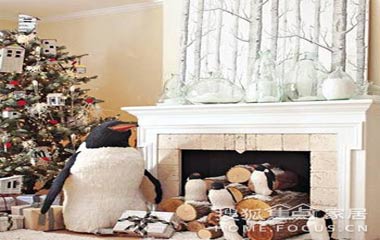 黑白金三色打造摩登圣誕風客廳(圖)