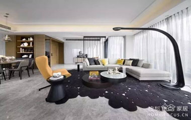 這樣的香港迎海復(fù)式樣板房設(shè)計(jì),時(shí)尚感爆棚