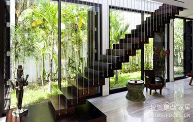 你知道閣樓樓梯設計有哪些注意事項嗎？