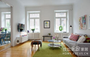 客廳窗戶裝修效果圖 在客廳欣賞美景