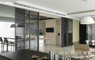 廚房隔斷玻璃門設計 對生活健康十分有益