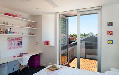 澳洲簡約風(fēng)公寓 樓梯也可以是美麗的藝術(shù)品