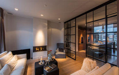 荷蘭工業(yè)風(fēng)半開放式公寓 獨(dú)立通透的家居空間