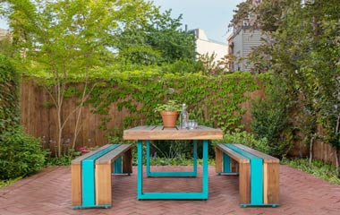 大膽用色普普風閣樓公寓 空間俏皮而富有活力