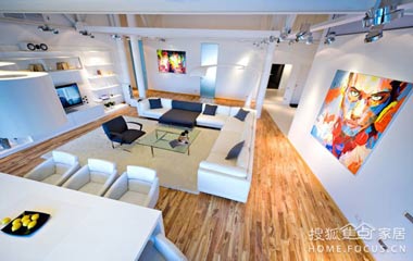 個(gè)性化細(xì)節(jié)設(shè)計(jì)簡(jiǎn)約前衛(wèi)的loft別墅(組圖)