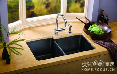 廚房水槽保養(yǎng)方法 輕松享受做飯的時刻