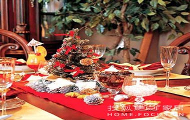 圣誕家居巧布置 小巧玲瓏裝飾品(圖)