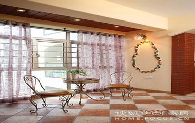 寶貝媽媽寶貝女 快樂泡泡的三居室新家