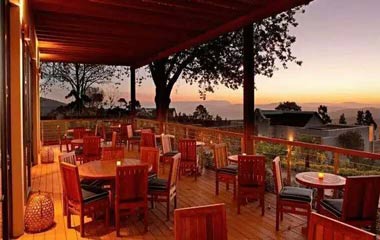 酒店設(shè)計(jì)讓藝術(shù)與自然景色的結(jié)合更加美麗