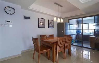 去年花10萬裝出來的新家效果，有些簡單